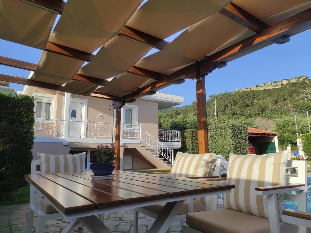 Villa Aphrodite Ríza 外观 照片