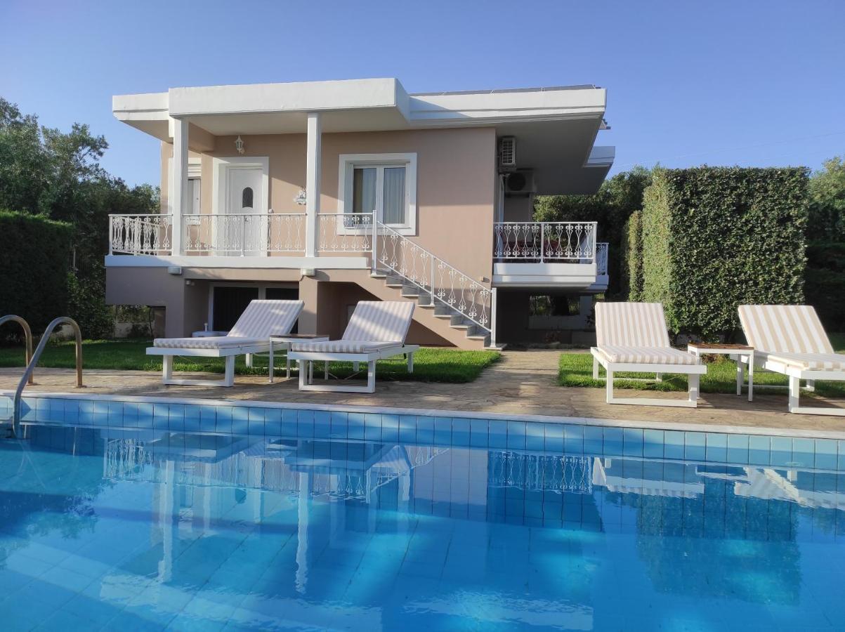 Villa Aphrodite Ríza 外观 照片