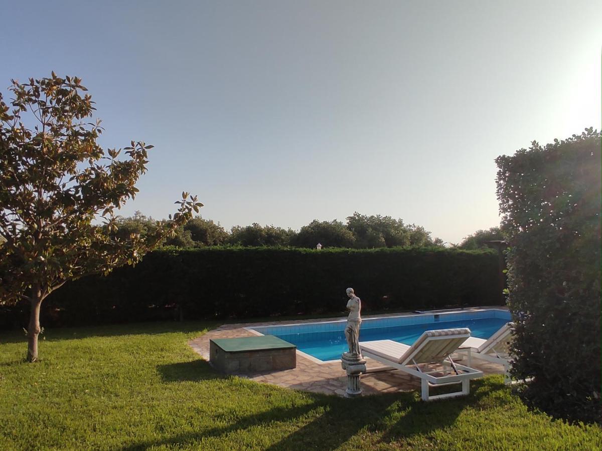 Villa Aphrodite Ríza 外观 照片