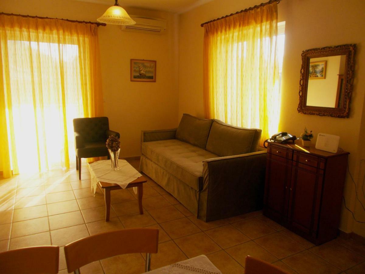 Villa Aphrodite Ríza 外观 照片
